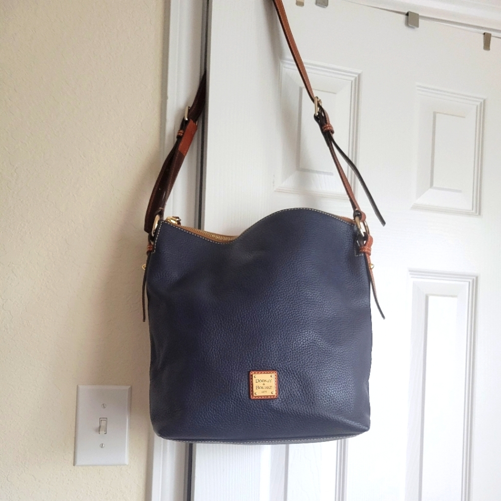 Dooney and Bourke Shoulder Bag